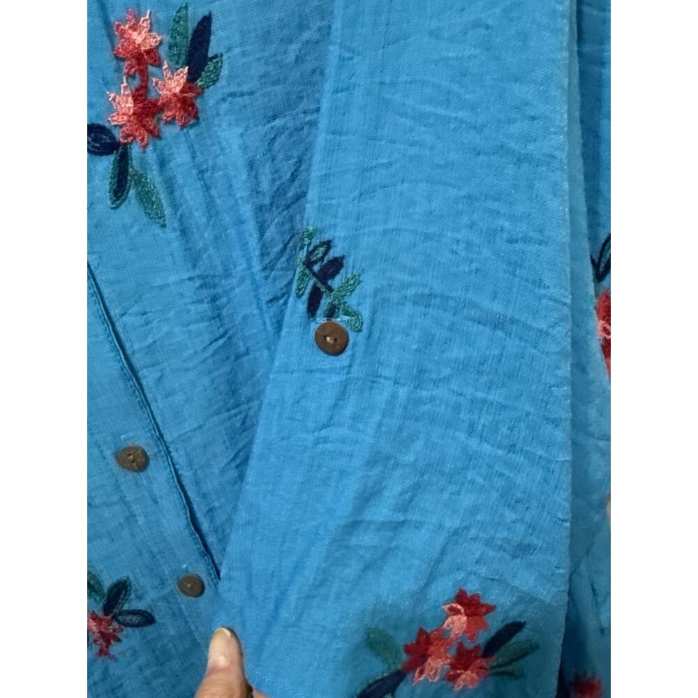 Kindred Embroidered Floral Button-Down Shirt 2X Blue 100% Polyester - Picture 3 of 7